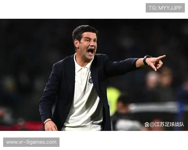 齐沃确认邓弗里斯缺阵米兰德比,国米主场严阵以待 齐沃确认邓弗里斯缺阵米兰德比,国米主场严阵以待