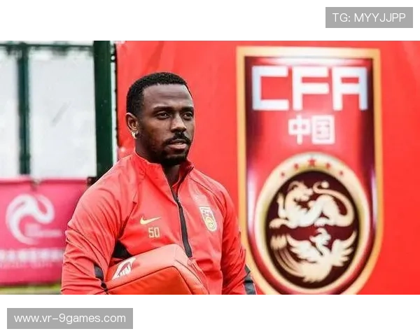 费南多自降年薪至25万美元求职中超，归化国脚生涯迎转折点